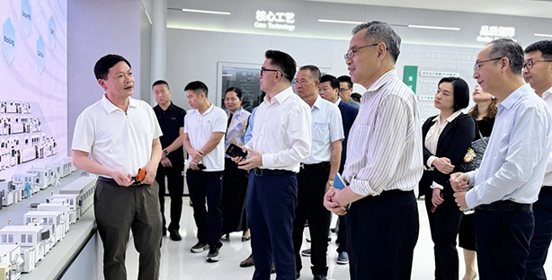 惠州市企业联合会理事会会议在德赛矽镨顺利举行