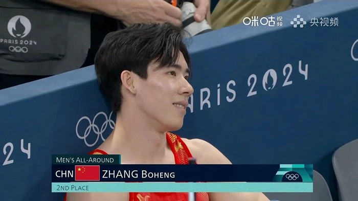 巴黎午夜破碎男神，不破碎！张博恒以银牌续写