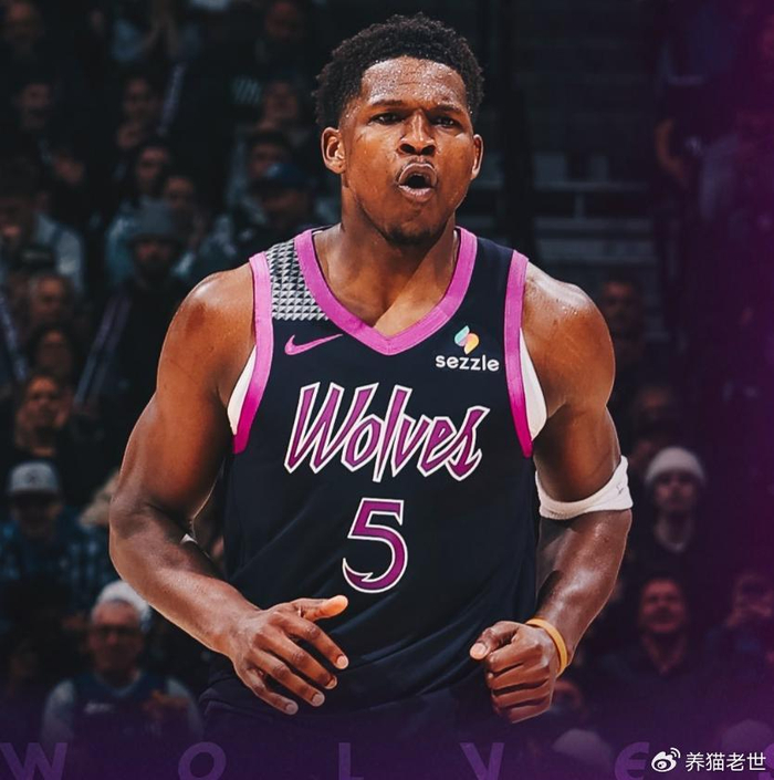 森林狼五连胜后遭魔术逆转 班凯罗压制兰德尔成