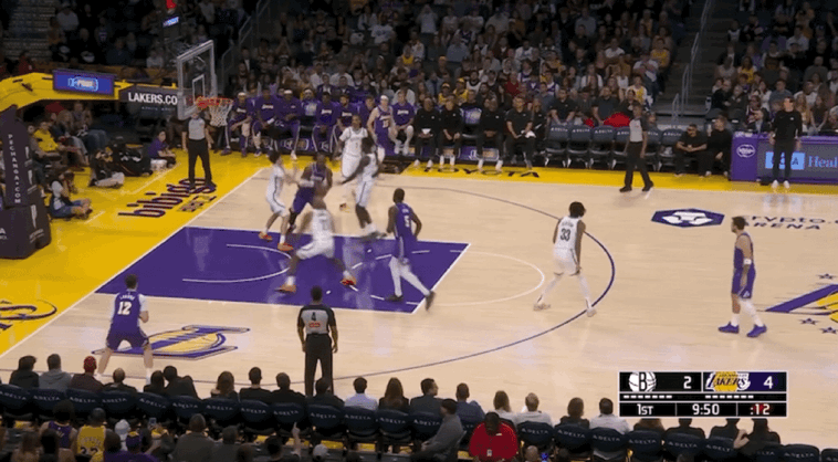 东契奇砍41分难救主 湖人主场力克篮网终结对手