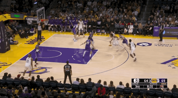 东契奇砍41分难救主 湖人主场力克篮网终结对手