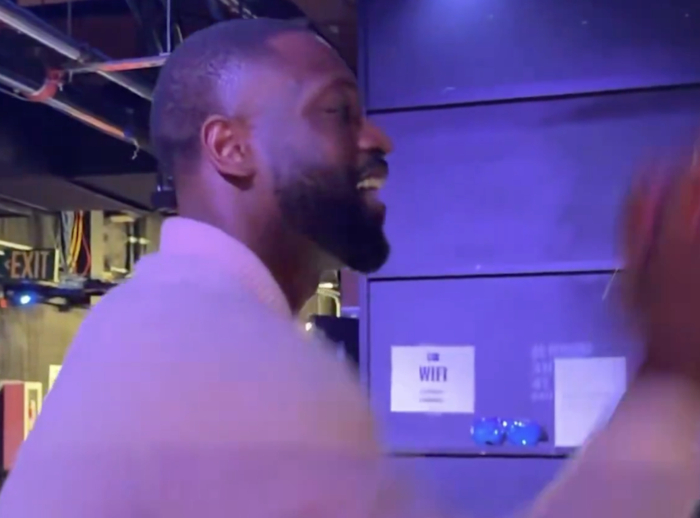 韦德玩投篮机称超阿德巴约87分 热火新星创历史